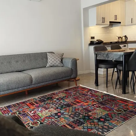 Duygu Spellbinding Sea Views Apartmanhotel 4*