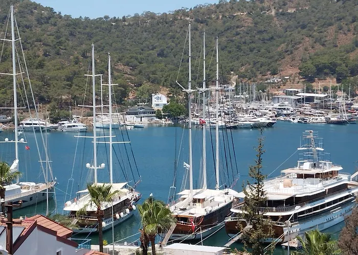 Duygu Spellbinding Sea Views Aparthotel Fethiye