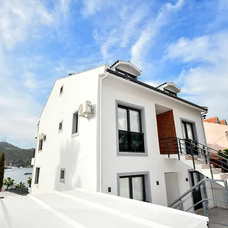Duygu Spellbinding Sea Views 2*