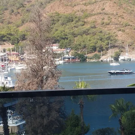 Duygu Spellbinding Sea Views Aparthotel 2*
