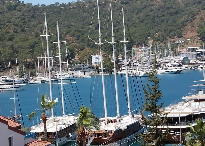 Duygu Spellbinding Sea Views Φετιγιέ