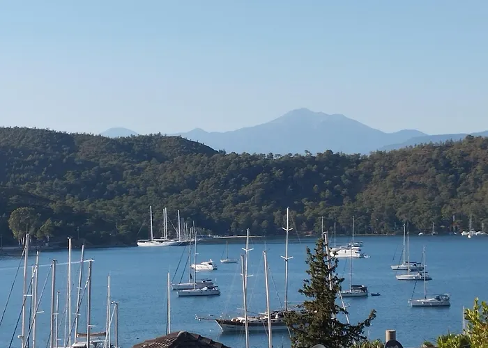 Ξενοδοχείο με διαμερίσματα Duygu Spellbinding Sea Views 4*